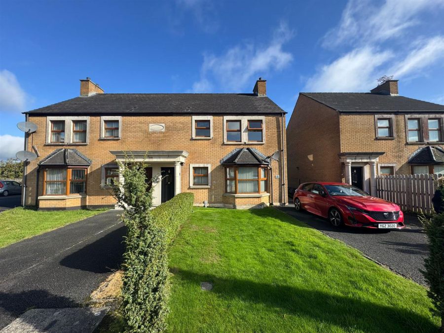 24 Aylesbury Court, Mallusk, Newtownabbey, BT36 7YQ