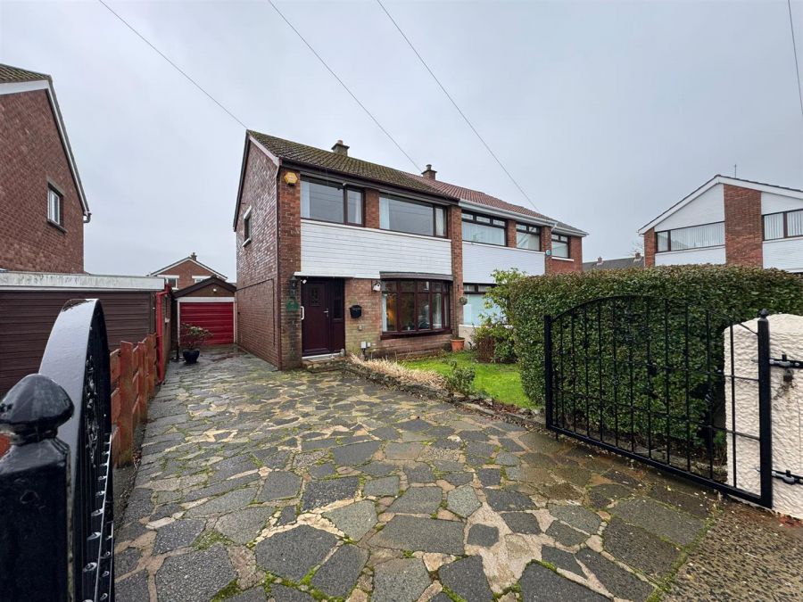 6 Richmond Grove, Carnmoney Road, Newtownabbey, BT36 5LH