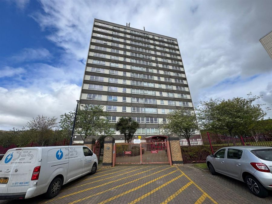 3C Abbotscoole Houses Rosslea Way, Rathcoole, Newtownabbey, BT37 9DB