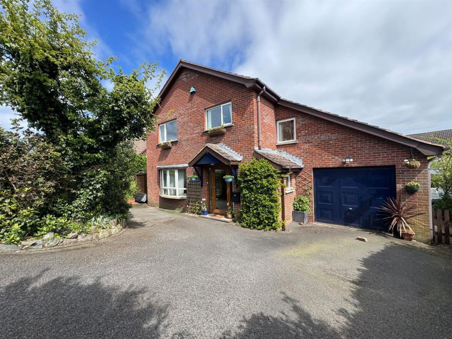 33 Mount Pleasant Road, Jordanstown, Newtownabbey, BT37 0NQ