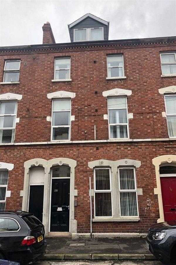 2, 28 Lawrence Street, Botanic, Belfast, BT7 1LF