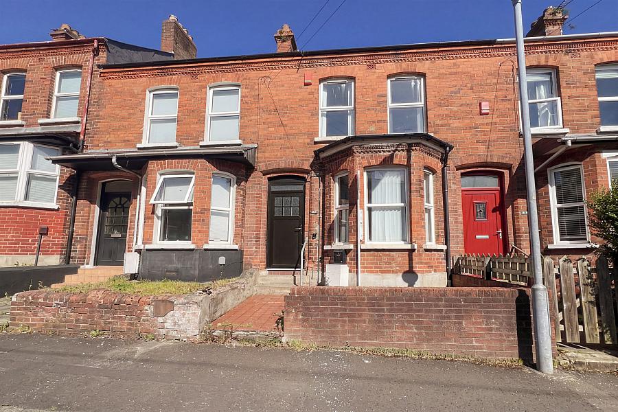 34 Sandhurst Gardens, Stranmillis, Belfast, BT9 5AW