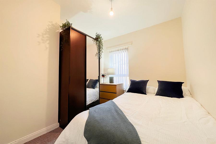 Room 2, 40 Nansen Street, 40 Nansen Street, Belfast, BT126AT