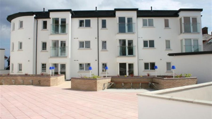 Holiday Rental Apartment 14 Peninsula Development, Portrush, BT56 8AB