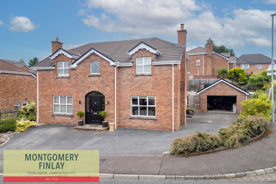 12 Clover Brae, Enniskillen, BT74 4AB
