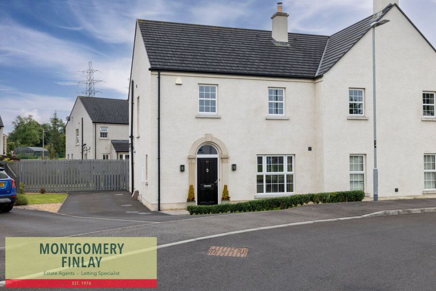 37 Lough View Meadows, Enniskillen, BT74 5PG