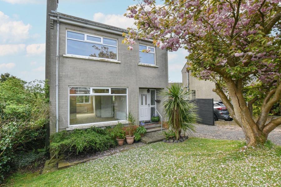 8 Ballymacormick Crescent, Bangor, BT19 6BS