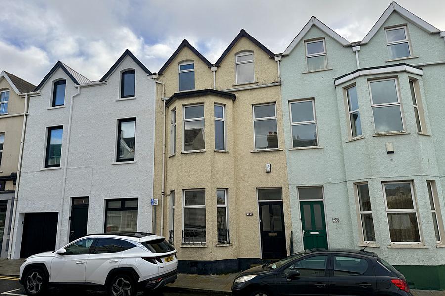 103 Main Street, Portrush, BT56 8DA