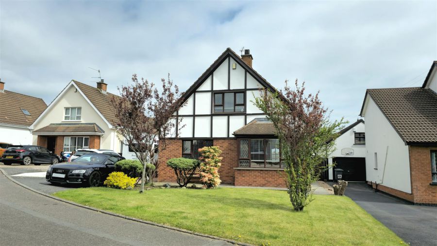 117 Broadlands, Carrickfergus, BT38 7BA