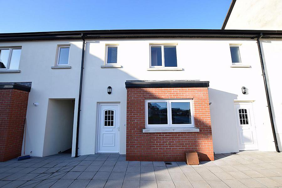 90 Phoenix Fields, Ballymena, BT42 2EZ