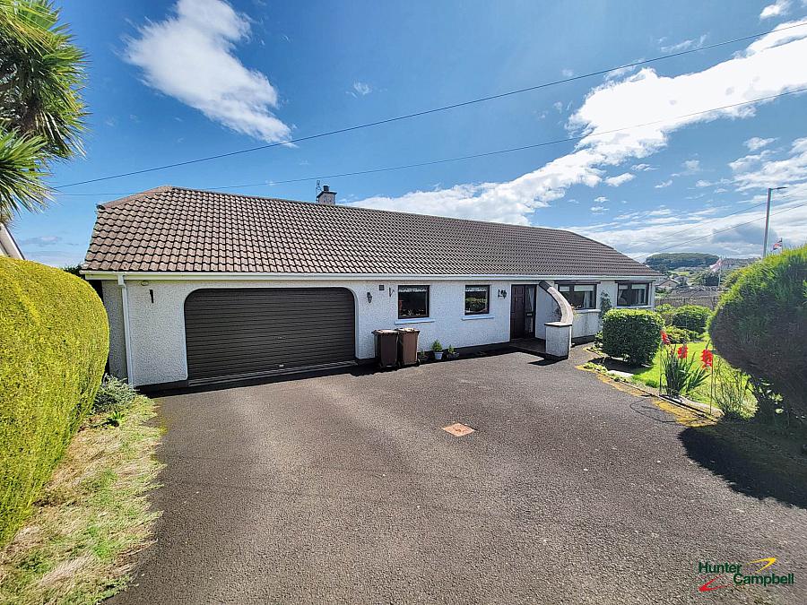 1 Nelson Close, Ballycarry, Carrickfergus, BT38 9HY