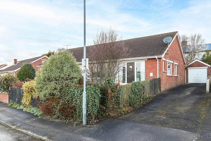 9 Grange Valley Grove, Ballyclare, BT39 9HQ