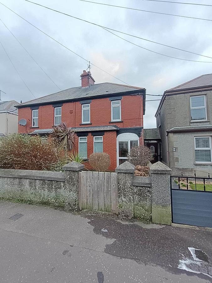 58 Bay Road, Larne, BT40 1DG