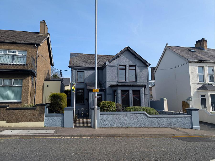 54 The Roddens, Larne, BT40 1QH
