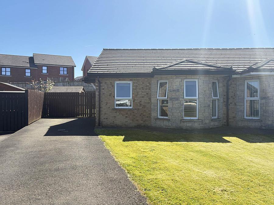 3 Walnut Close, Larne, BT40 2WR
