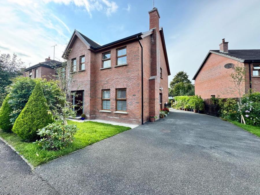 6 The Fairways, Omagh, BT78 1PE
