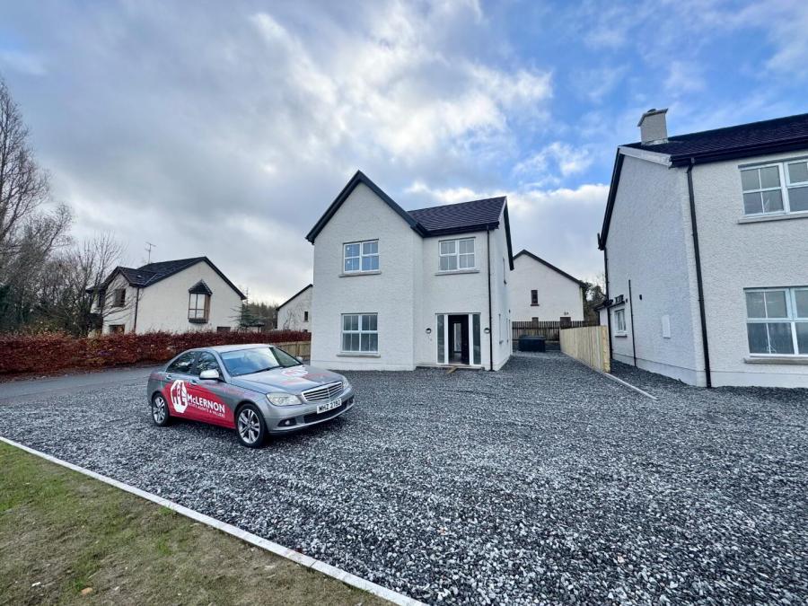 2 Creaghmore Glen, Drumquin, Omagh, BT78 4UH