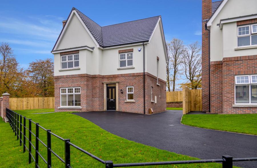 43, (With Sunroom), Camowen, Hospital Road, Omagh