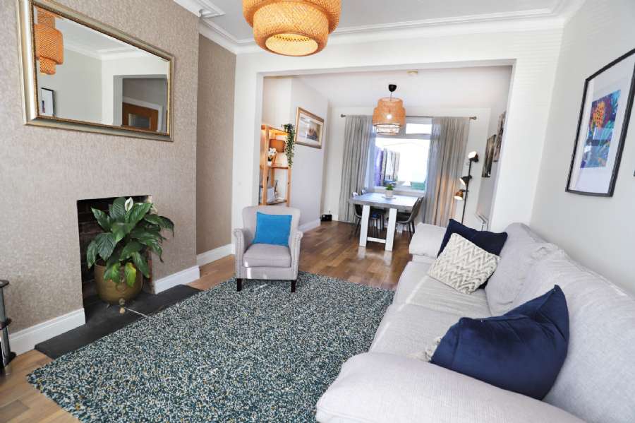 Short Term Rental Seymour Street, Lisburn, BT27 4SY