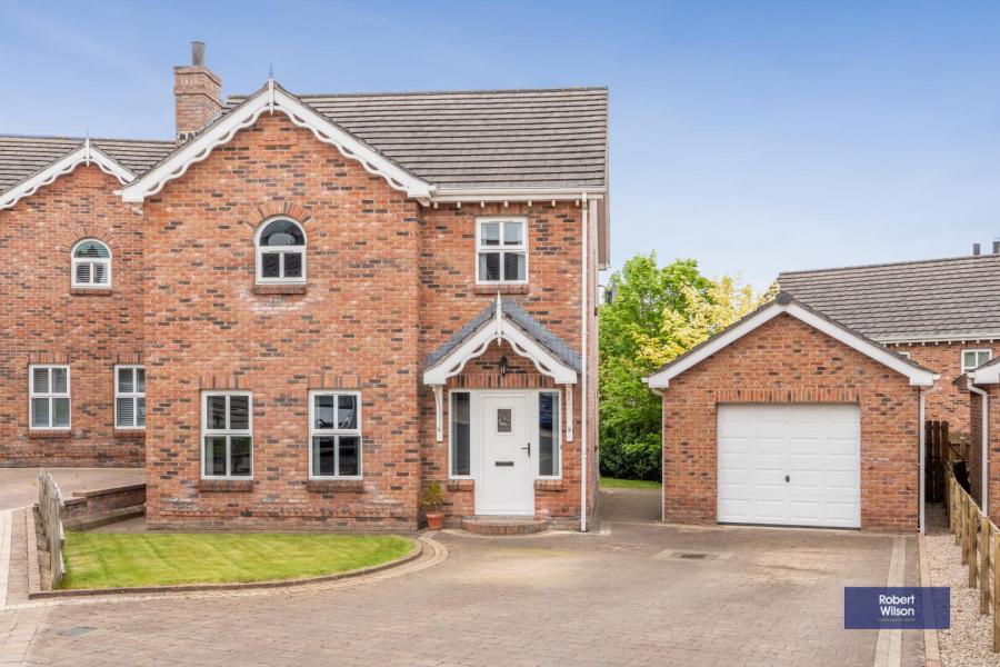 30 Taughrane Lodge, Dollingstown, BT66 7UH