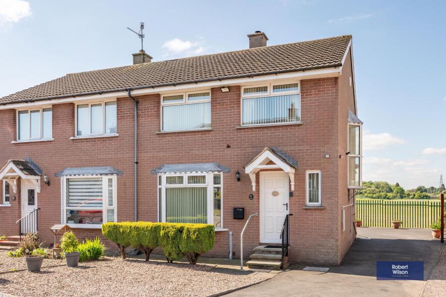 16 Marlborough Park, Lurgan, BT66 8NL