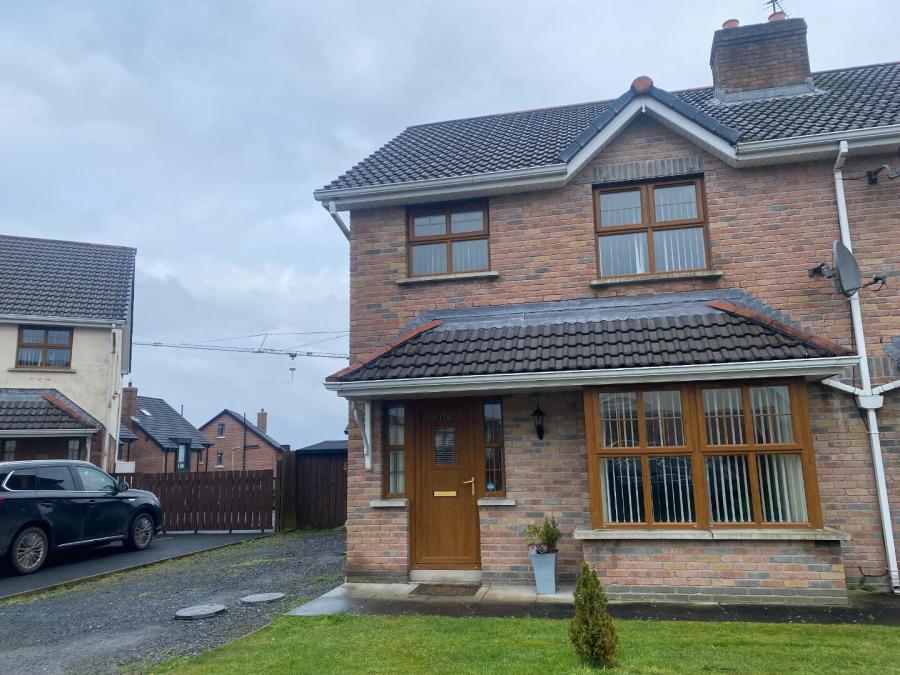18 Carrigart Crescent, Tullygally, Craigavon, BT65 5EA