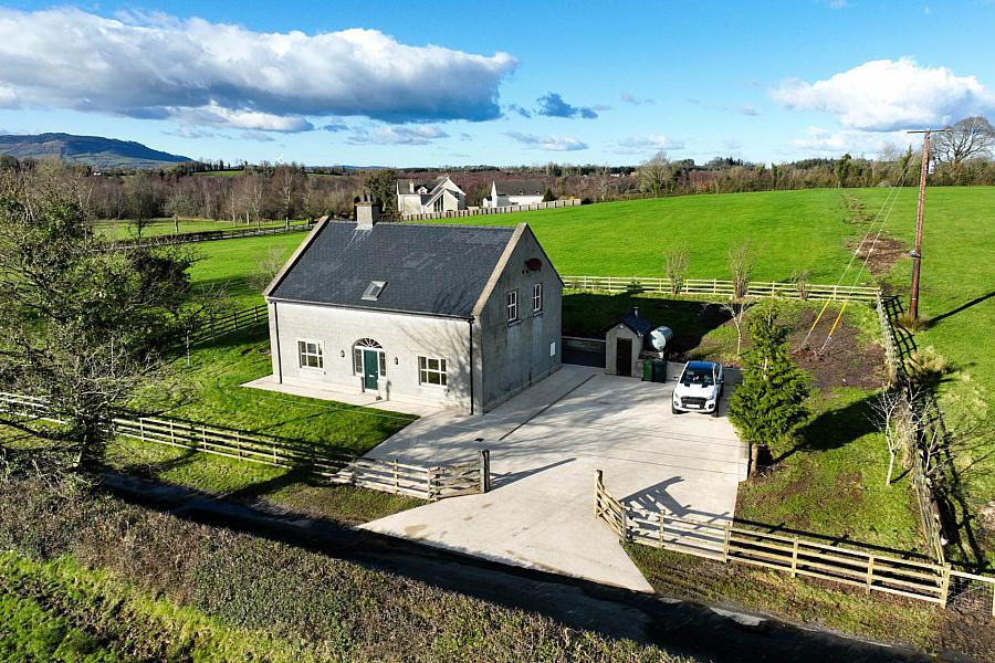 3 Derreens Rd, Arney, Enniskillen, BT92 2BY