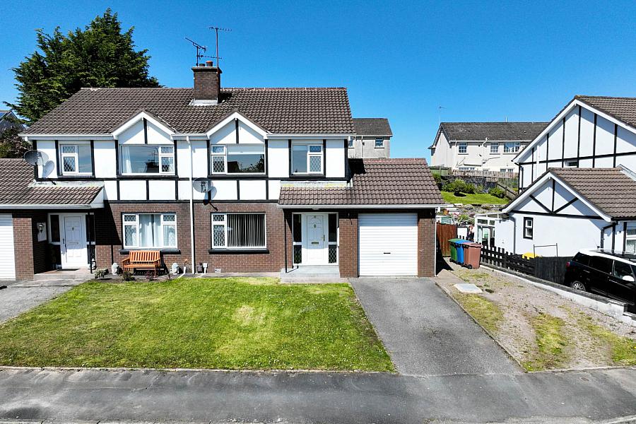 15 Chanterhill Park, Enniskillen, BT74 4BG