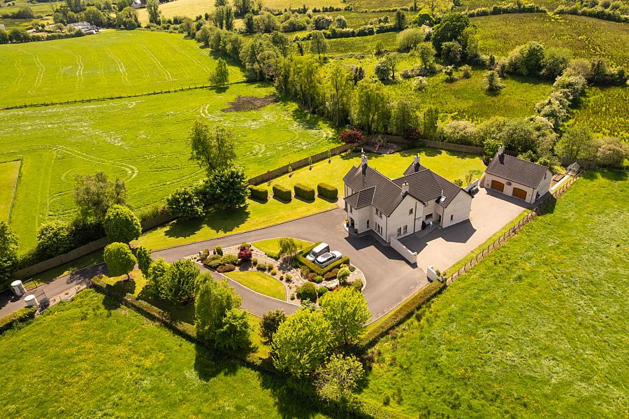 Le Touessrok Gardiners Cross Road, Maguiresbridge, Enniskillen, BT94 4PY